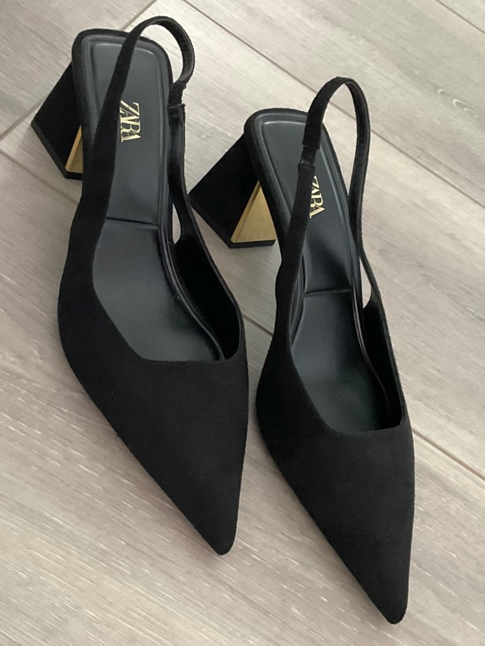 ZARA Slingback Heels Black Suede Gold Metallic Block Heel Pointed Toe Sz EU 39